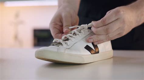 how to clean veja trainers